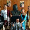 el escultor Sergio Peraza fue invitado al homenaje del Maestro cantautor Juan Záizar Homenaej A Compositor Juan Zaizar Unam (4) Sergio Peraza Artista Escultor