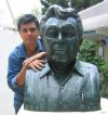 Victor Cervera Pacheco Busto Sergio Peraza