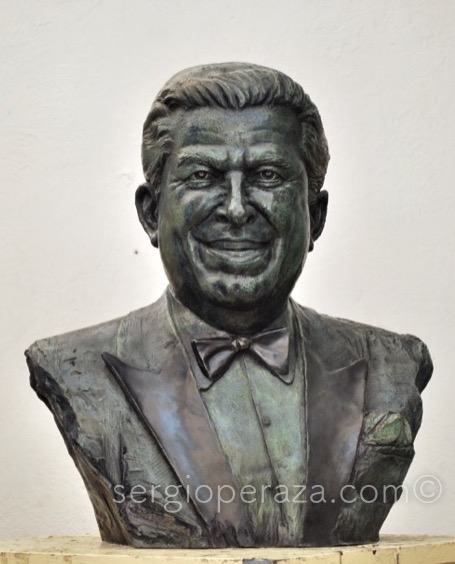 Busto Luis Demetrio por Sergio Peraza 2