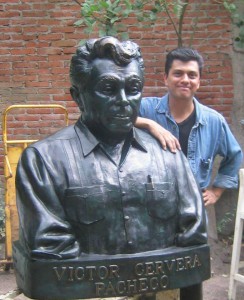 Victor Cervera Pacheco Busto Sergio Peraza
